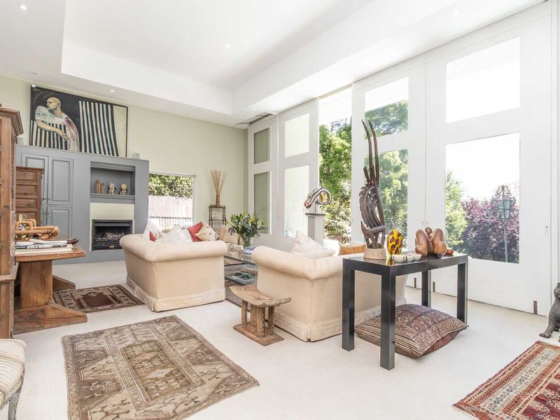 "Luxury Meets Innovation: Where Luxury and Comfort Unite" - Photo 7