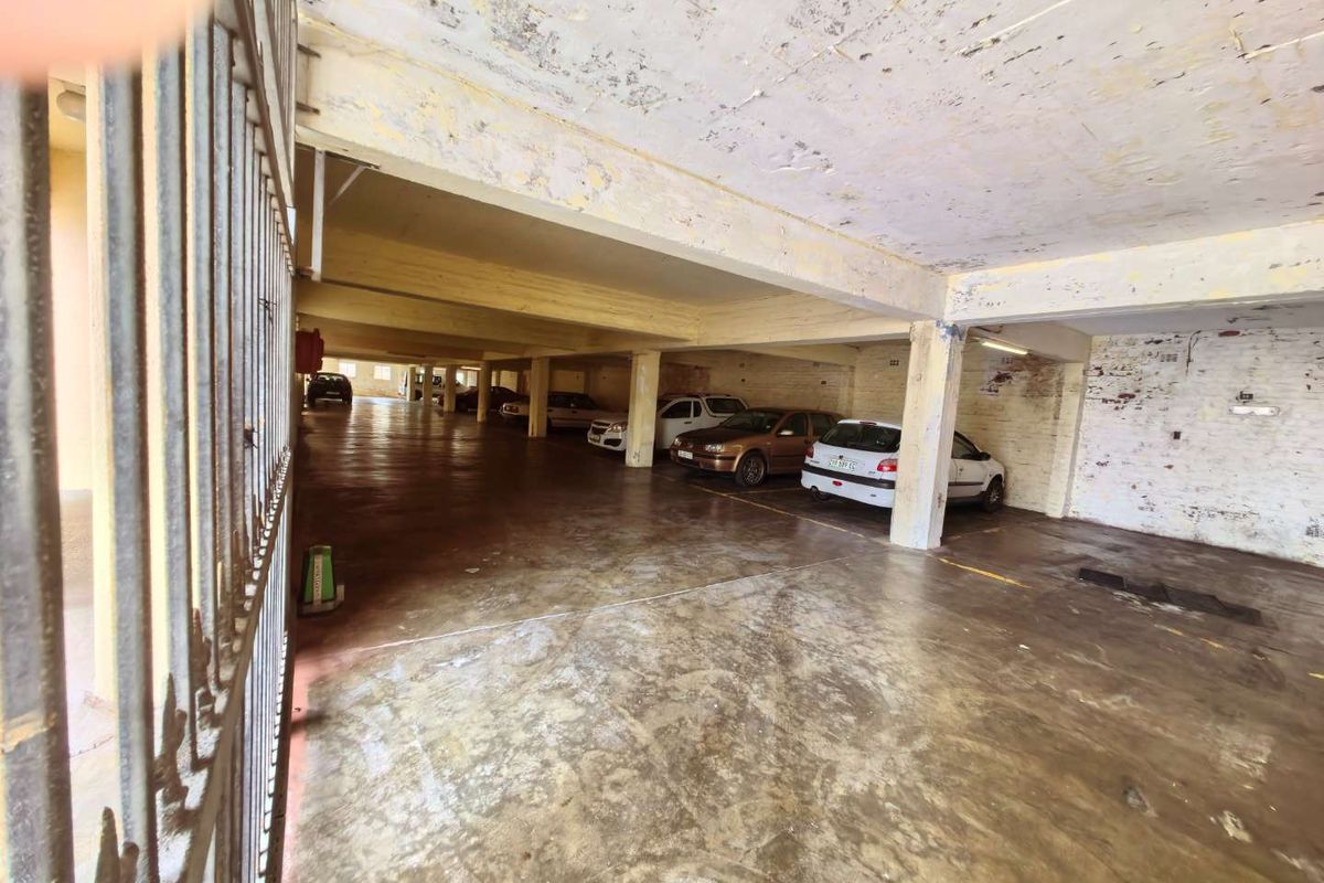 Ground floor 3 Bedroom apartment, Parow - Photo 3