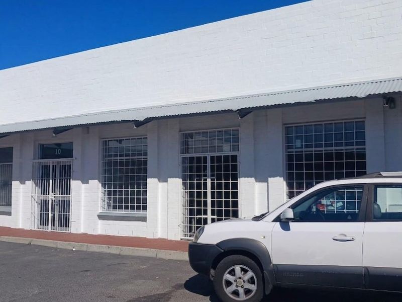 90 sqm Retail Space To Let | Ottery Value Centre - Photo 2