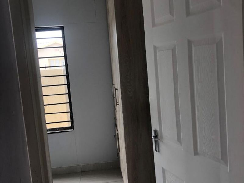 Brand new house for sale - Photo 8