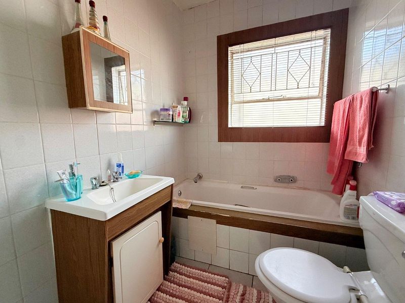 Best Investment Property for Young Professionals! - Photo 10