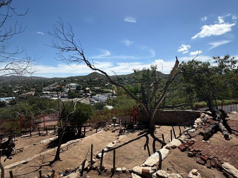 Where opportunity meets location — your future offices in the heart of Windhoek - Photo 3