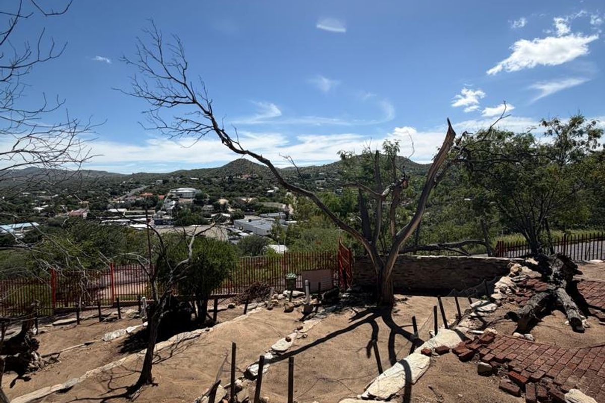 Where opportunity meets location — your future offices in the heart of Windhoek - Photo 3