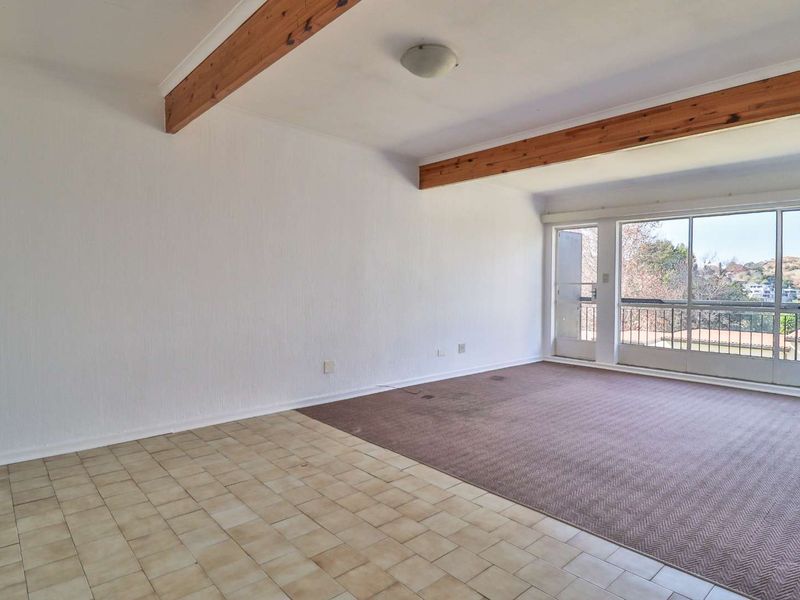 Apartment Building for Sale - Photo 5