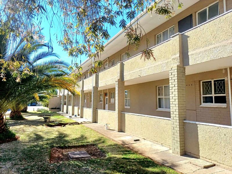 Excellent ROI  or perfect for First time Home Buyers - Photo 8