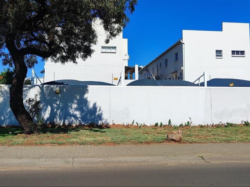 Apartment For Sale in Mayberry Park, Alberton - Photo 2