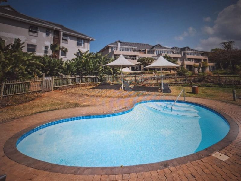 Luxurious 3-Bedroom Penthouse Suite in Sabuti, Simbithi Eco Estate - Photo 4