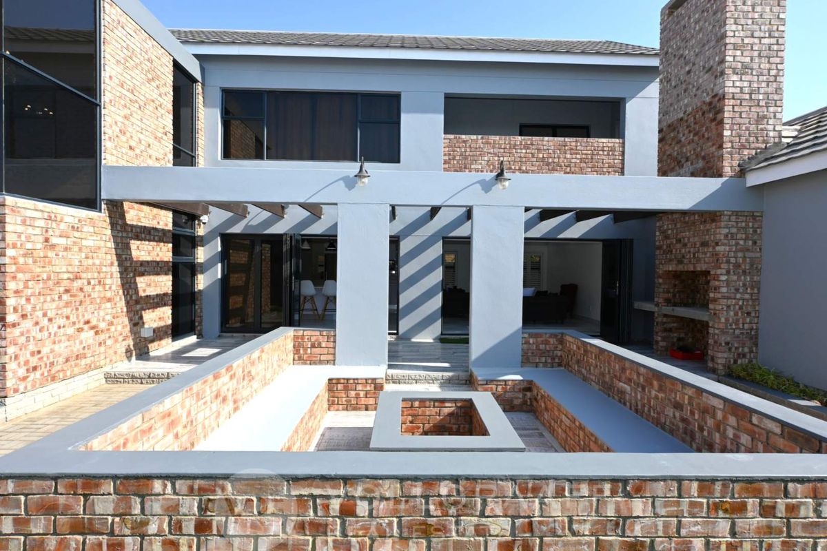 Exceptional Design, Exceptional Living - Photo 2