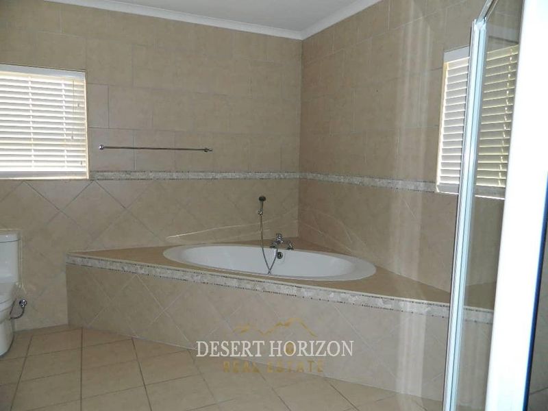 HENTIES BAY, SOUTH DUNE, | 4 BEDROOM HOUSE FOR SALE - Photo 8