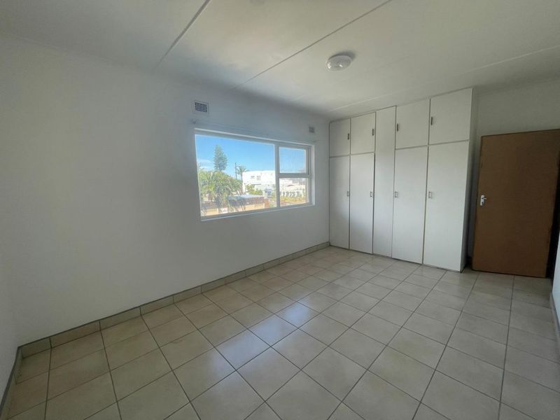 4 bedroom Duplex - Photo 10