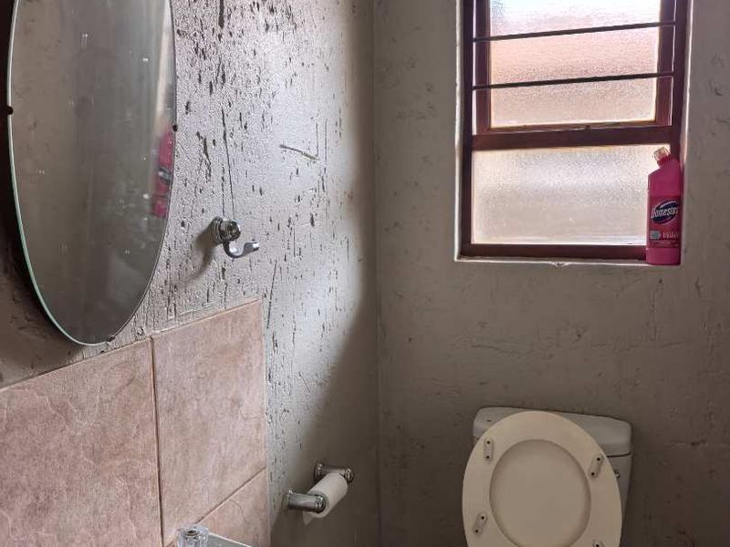 5 Bedroom house for sale in Rynfield - Photo 4