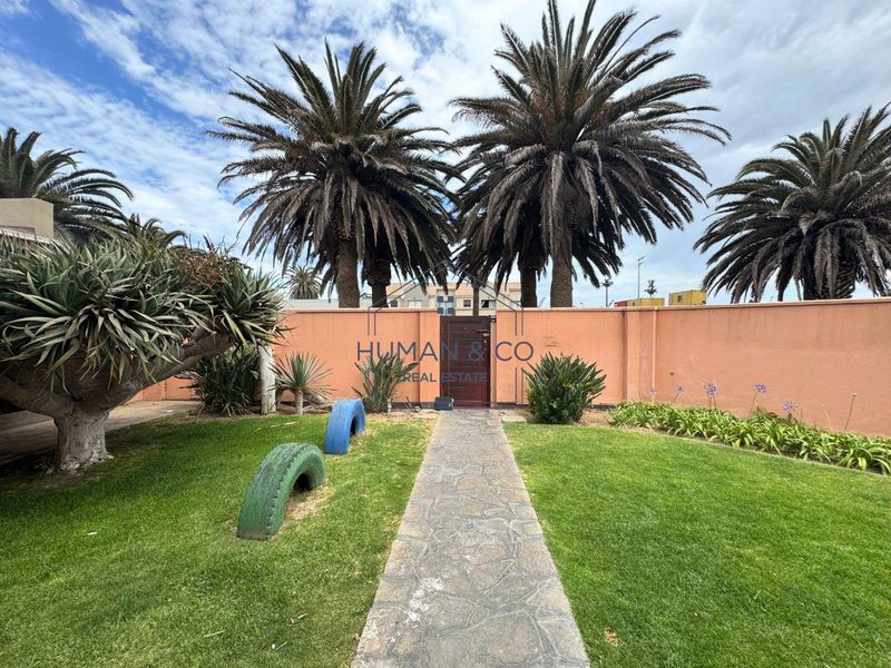 FOR SALE IN LAGOON AREA - Photo 2
