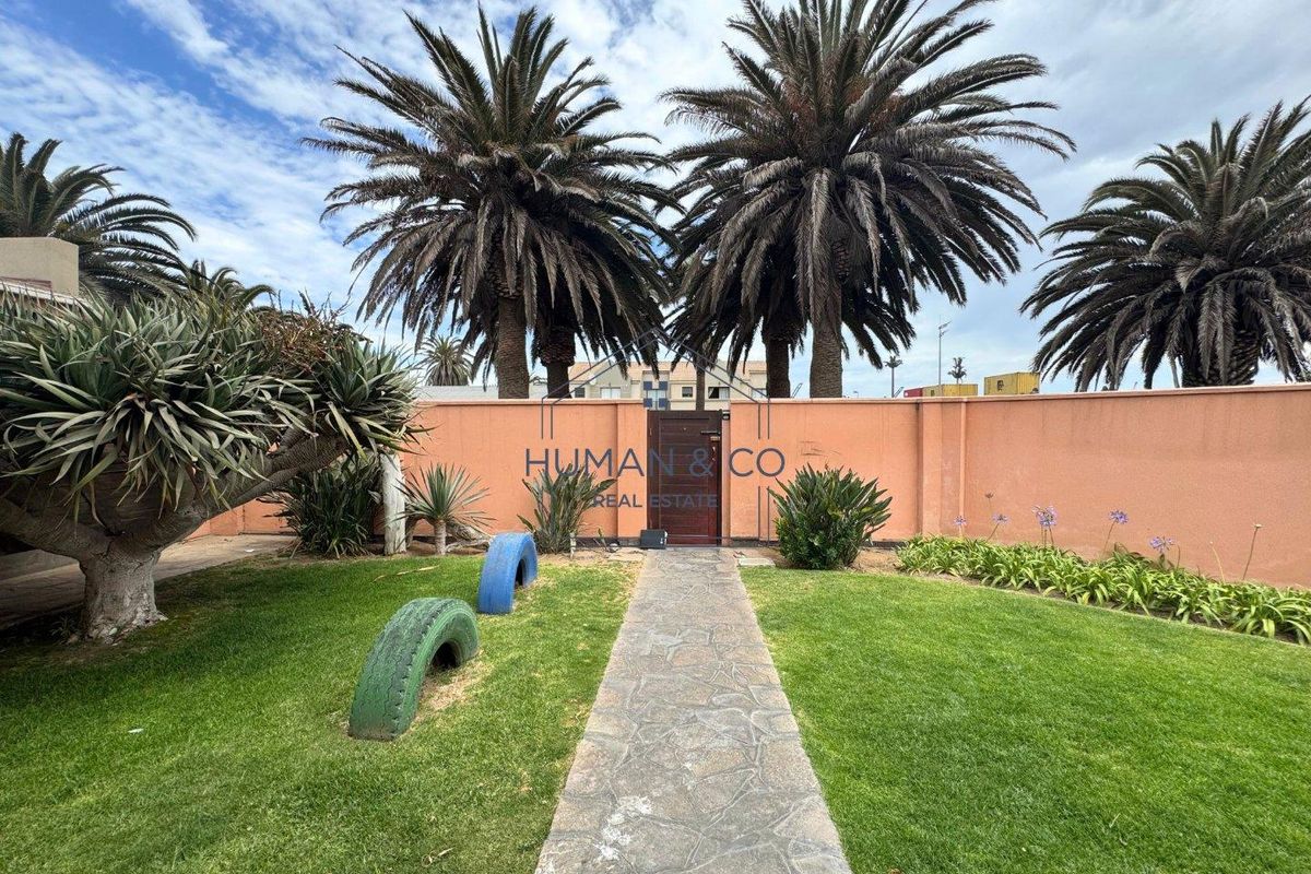 FOR SALE IN LAGOON AREA - Photo 2