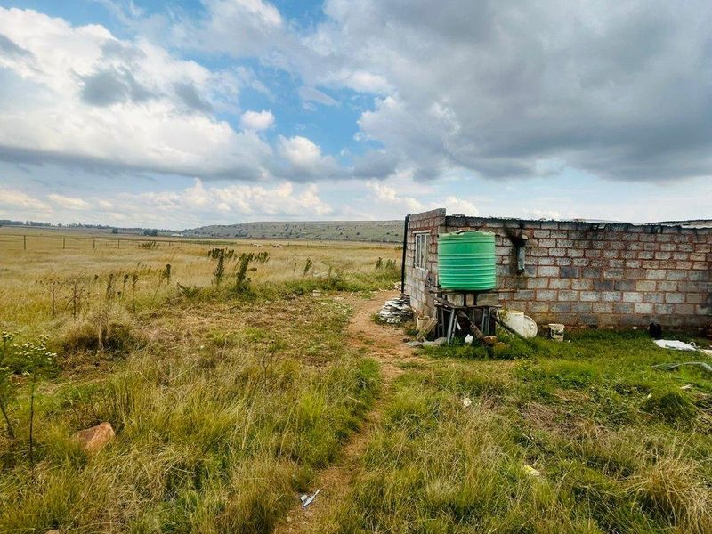 Large land for sale - Photo 2