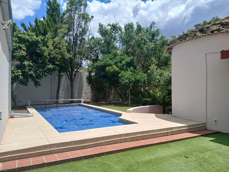 Don't overlook this Tuscan-look Property with Business Potential in Ludwigsdorf. - Photo 10