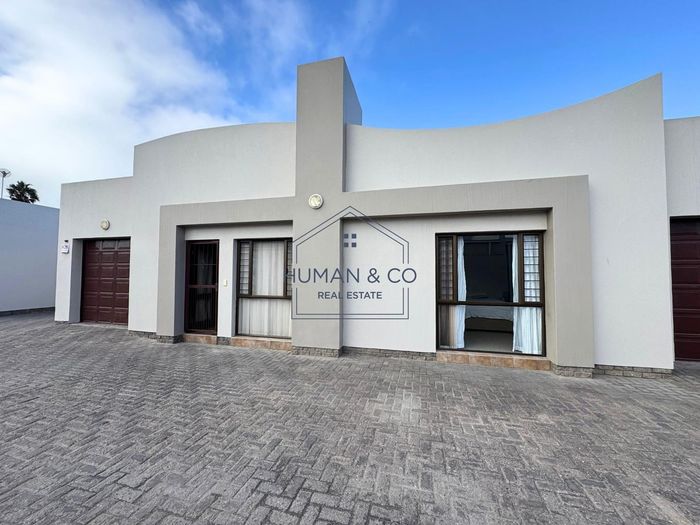 Property #2379754, Townhouse Sold in Walvis Bay Central