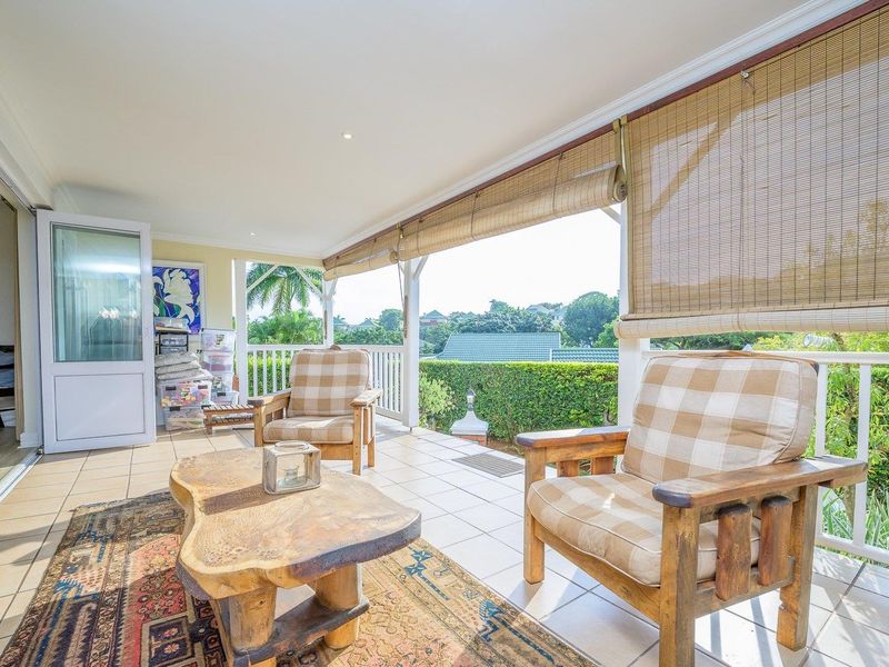 Extravagant Living in the Prestigious Mount Edgecombe Country Club Estate - Photo 5