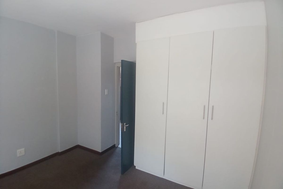 2 bedroom to rent at UNICREST! - Photo 4