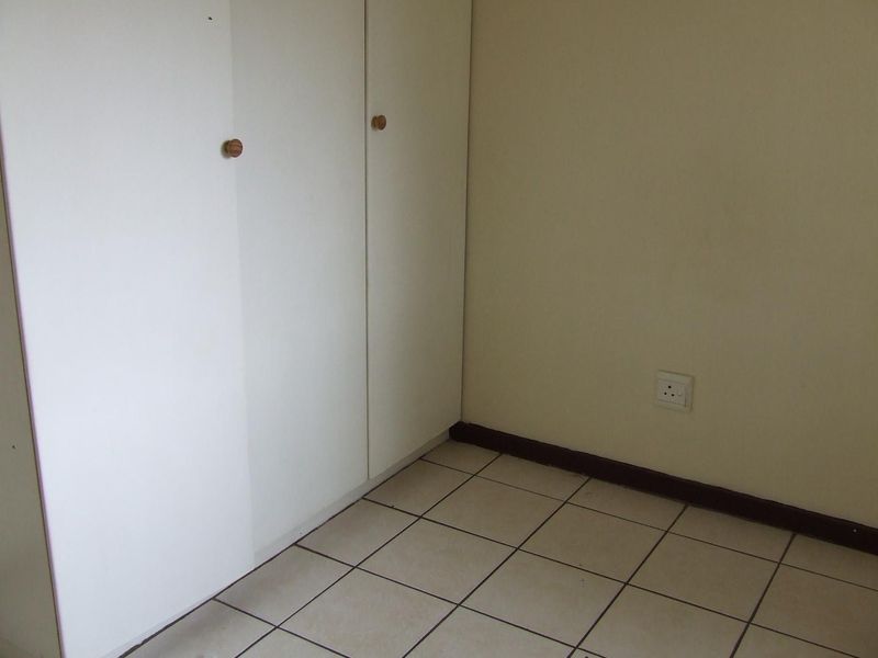 2 BEDROOM FLAT TO RENT IN DOORNPOORT - Photo 10