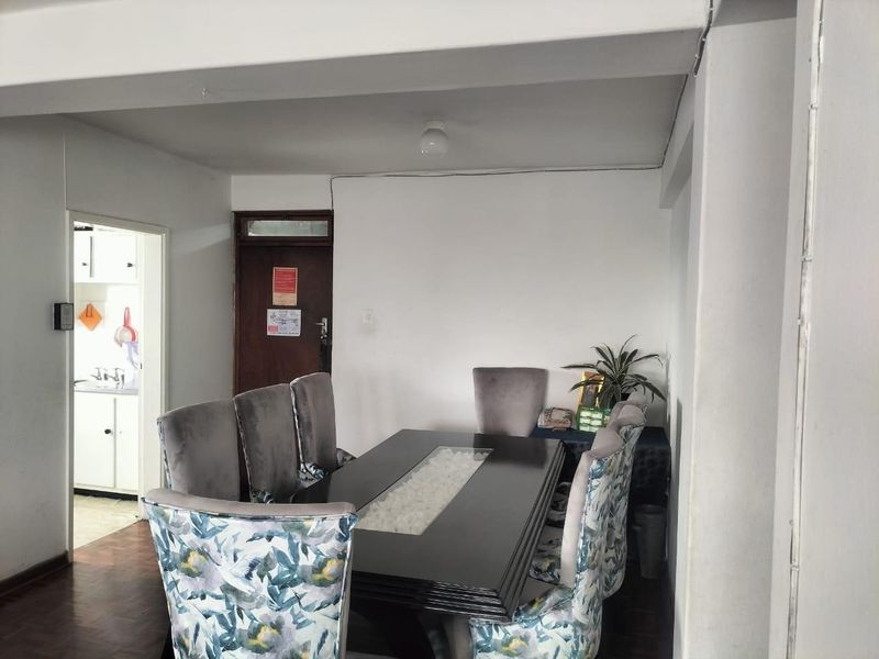 Secure Two-Bedroom Home with Sea Views in Durban Central - Photo 6