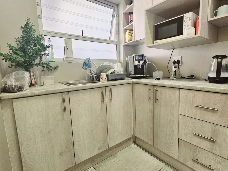 Office for Sale  in Klein Windheok - Photo 5