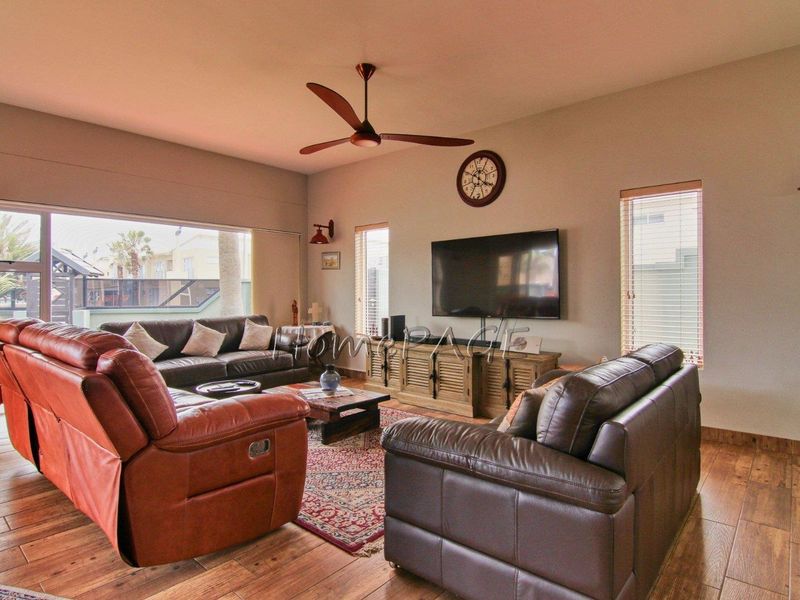 Waterfront, Swakopmund:  Well Located Luxurious Home is for Sale - Photo 6