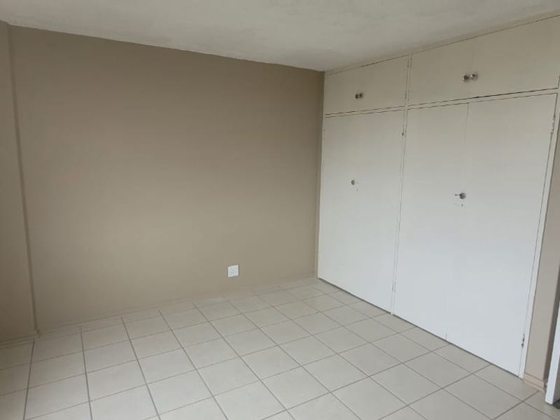 Sunnyside Gem: Ideal Home or Lucrative Investment! - Photo 7