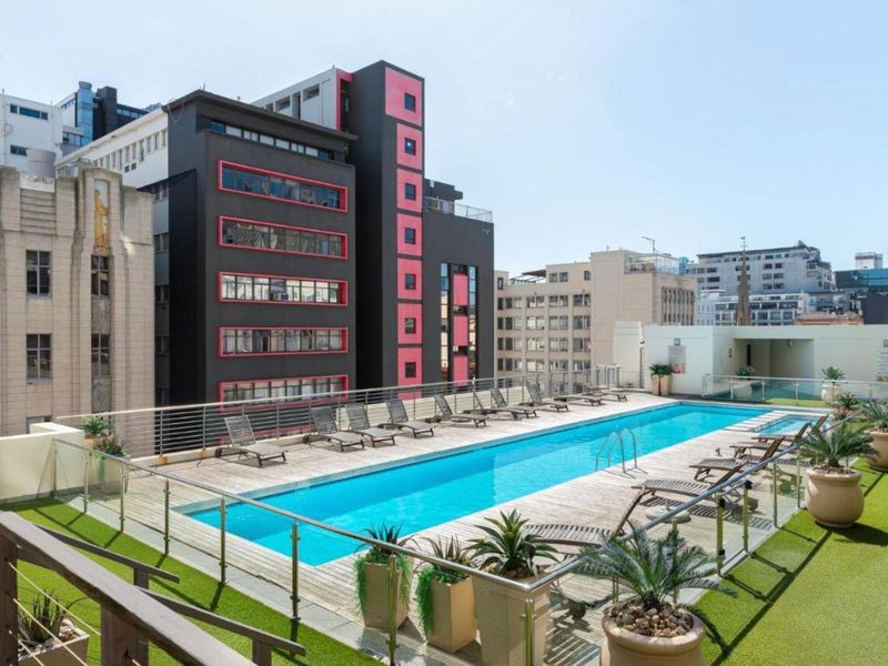 Stylish Fully Furnished Apartment in Iconic Mandela Rhodes Place - Photo 2