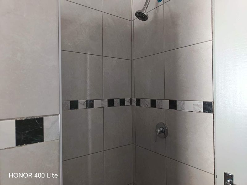 Spacious one bedroom flatlet to rent. - Photo 7