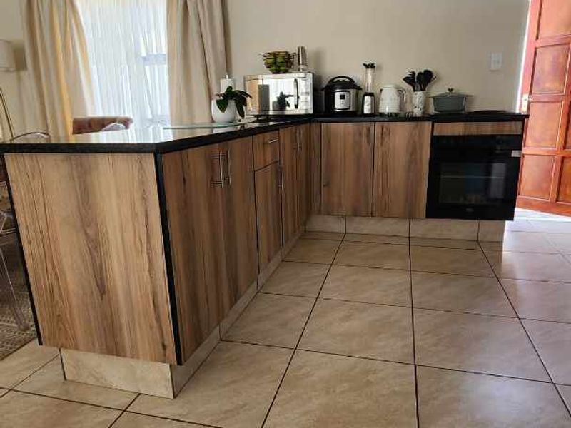 House For Sale in Magaliesburg Country Estate - Photo 6