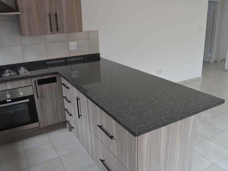 New Developed 2 Bedroom Townhouse For Sale in Brackendowns - Photo 7