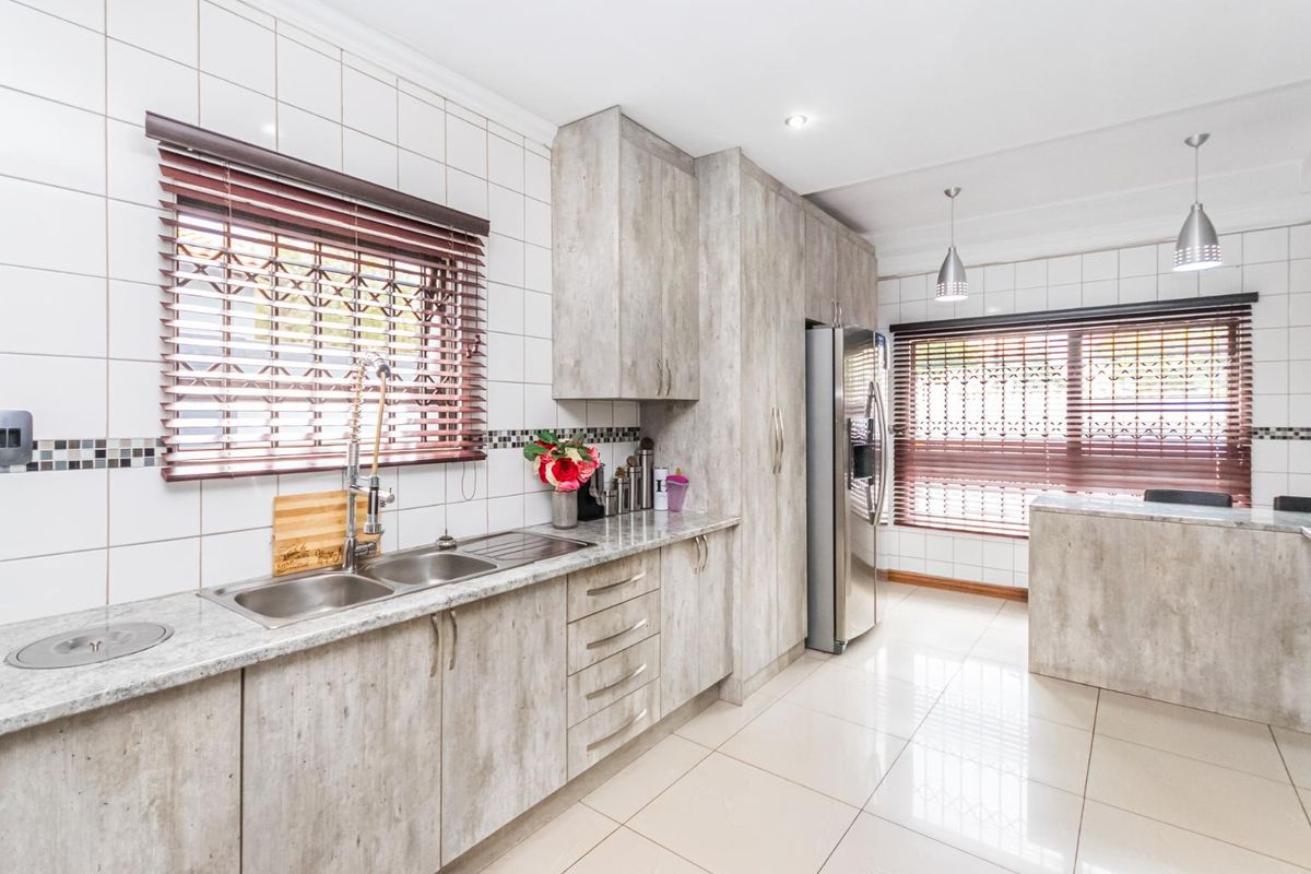 Your contemporary haven awaits - Photo 5