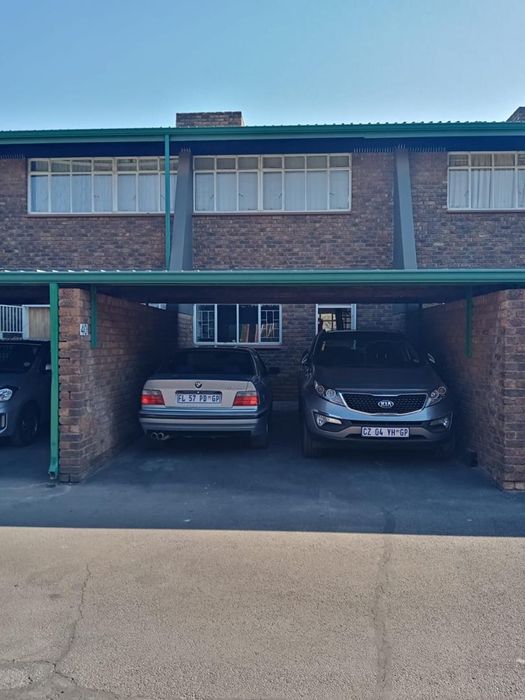 Property #1978062, Townhouse Pending Sale in Lyttelton Manor