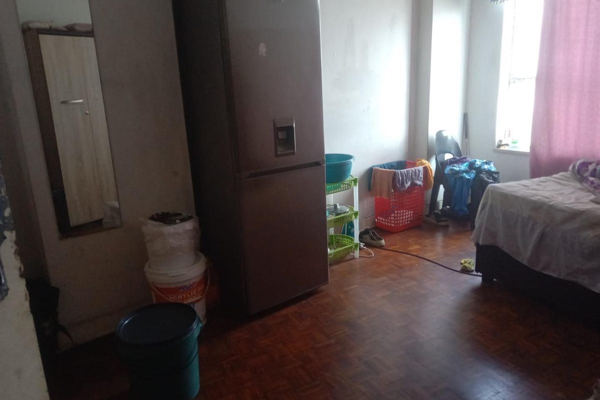Two Bedroom For Sale In Durban Central - Photo 2