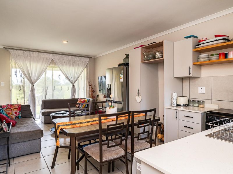 A perfect Blend of Security & Beauty – 3-Bedroom Free-Standing Home - Photo 3