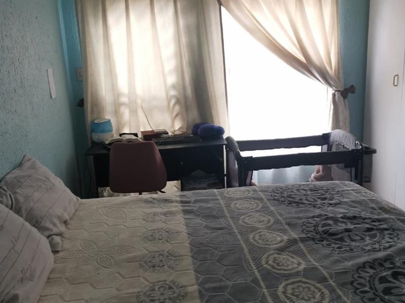 Duplex unit - Photo 6