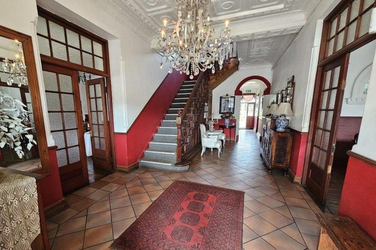 Heidelberg's Landmark Hotel: Your Next Business Venture! - Photo 5