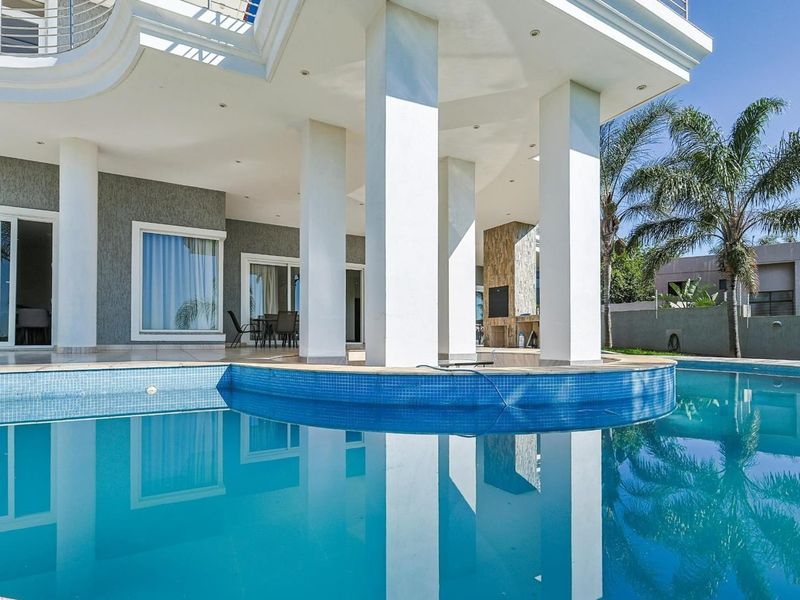 Luxurious House to Rent - Photo 3