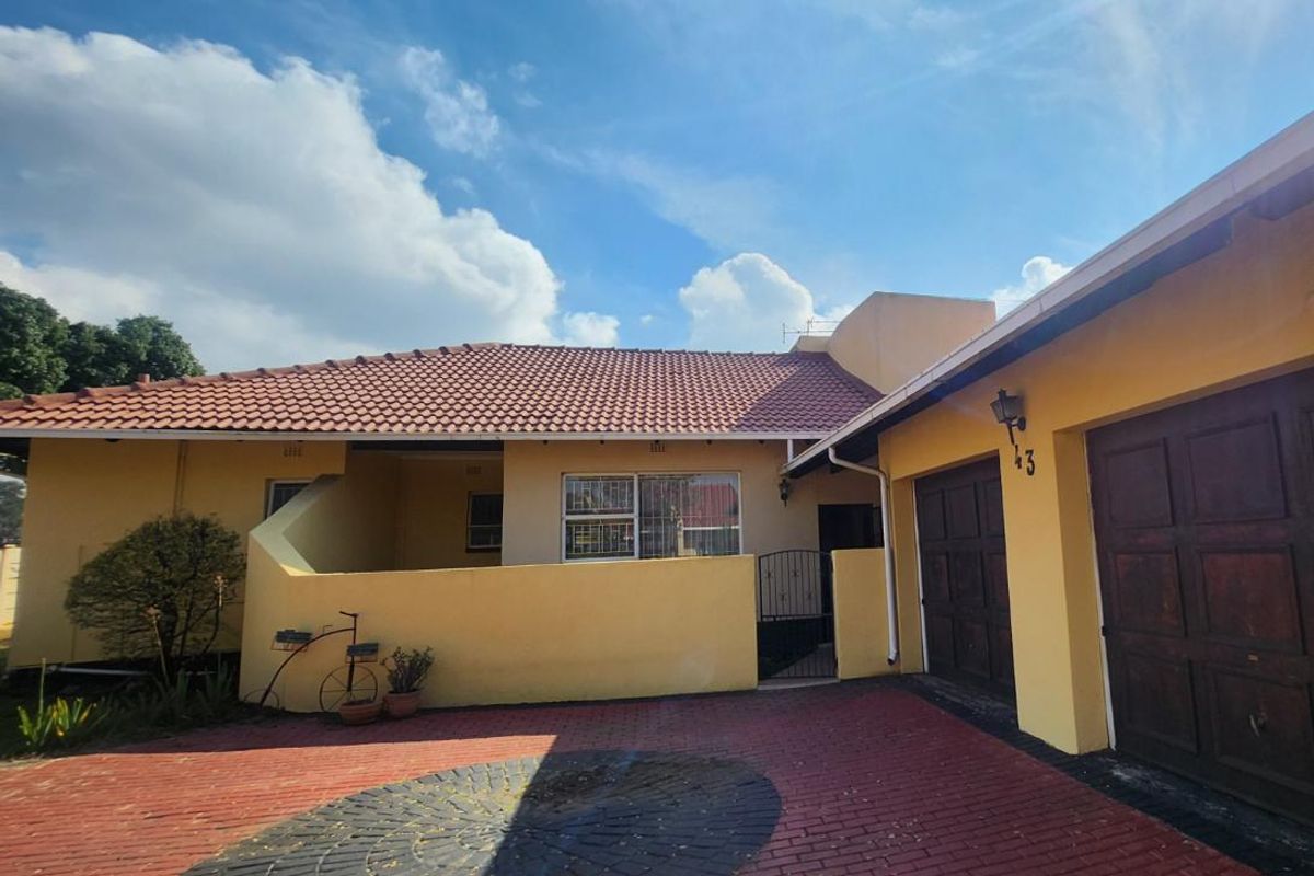 4 Bedroom well-maintained family home in Randhart - Photo 3