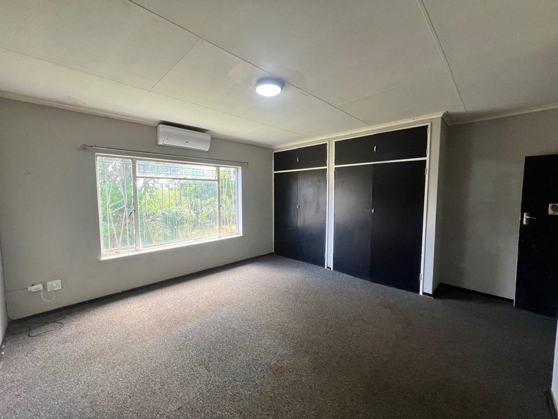 Family Home to Rent - Photo 3