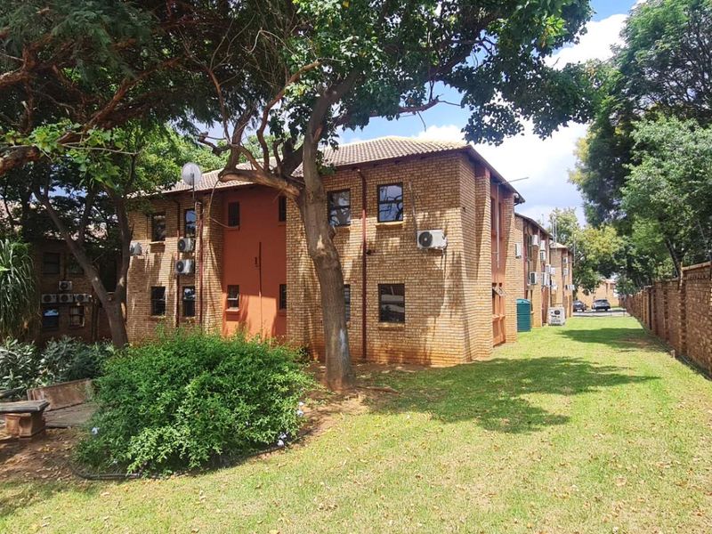 PRICE DROPPED !  -Northgate Office Park 2 offices for sale number 2 - Photo 2