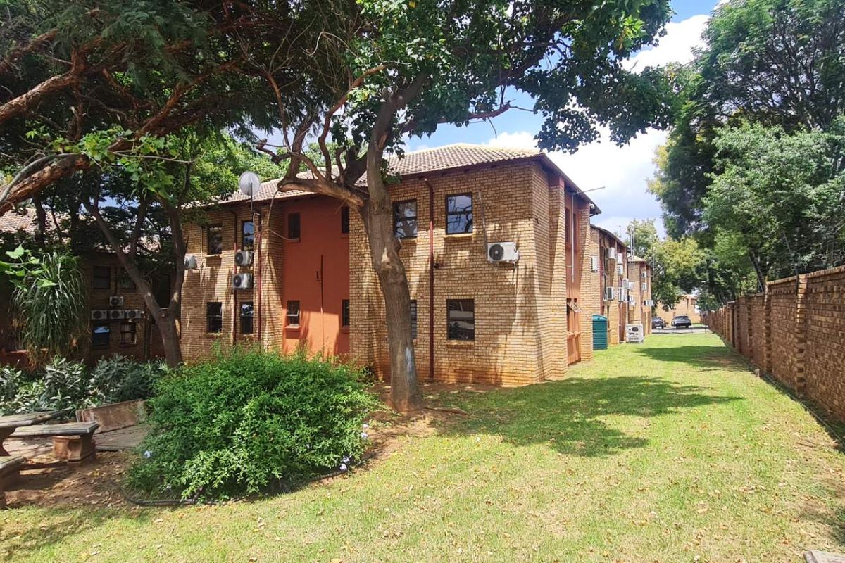 PRICE DROPPED !  -Northgate Office Park 2 offices for sale number 2 - Photo 2