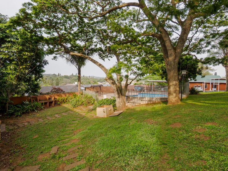 Secure with an income generating flatlet - Photo 3