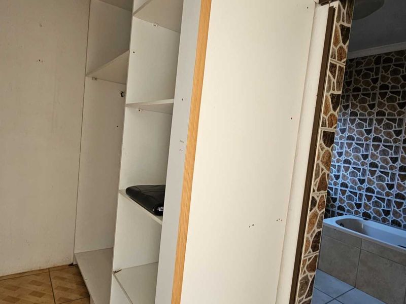 FREE HOUSE included! 1010 sqm grounds ans Massive 100Sqm cottage - Photo 3