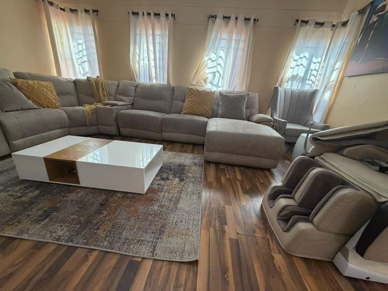 PRICE REDUCED: 3 BEDROOM HOUSE FOR SALE  - DORADO VALLEY - Photo 2
