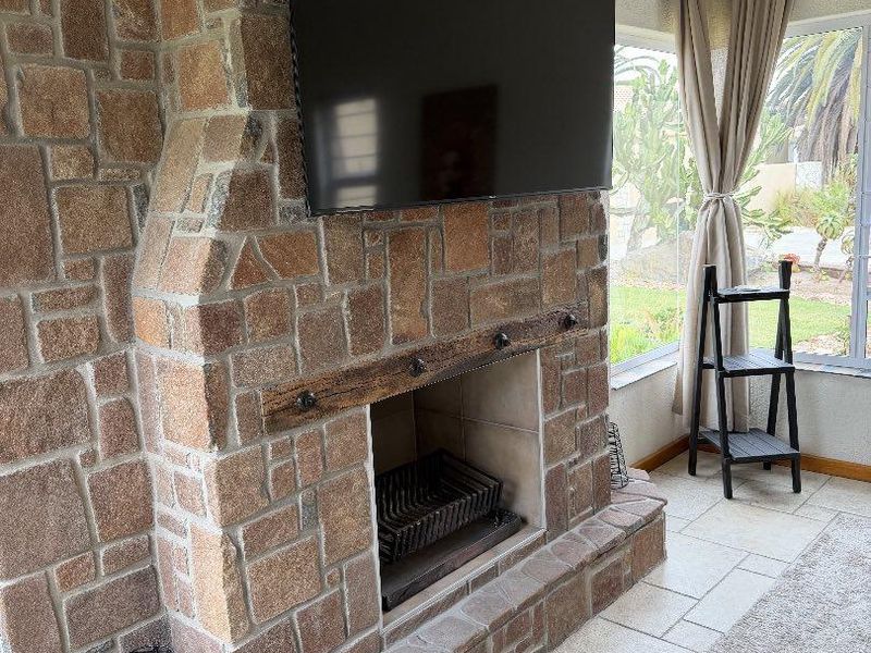 COZY 3 BEDROOM HOME FOR RENT, ROSSMUND,SWAKOPMUND - Photo 6