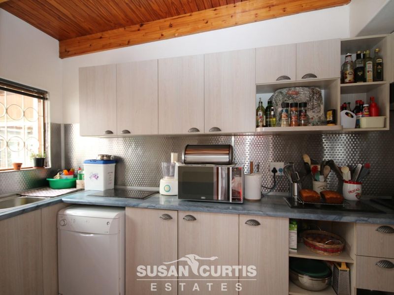 5 BEDROOM HOUSE FOR SALE IN VINETA NORTH - Photo 2