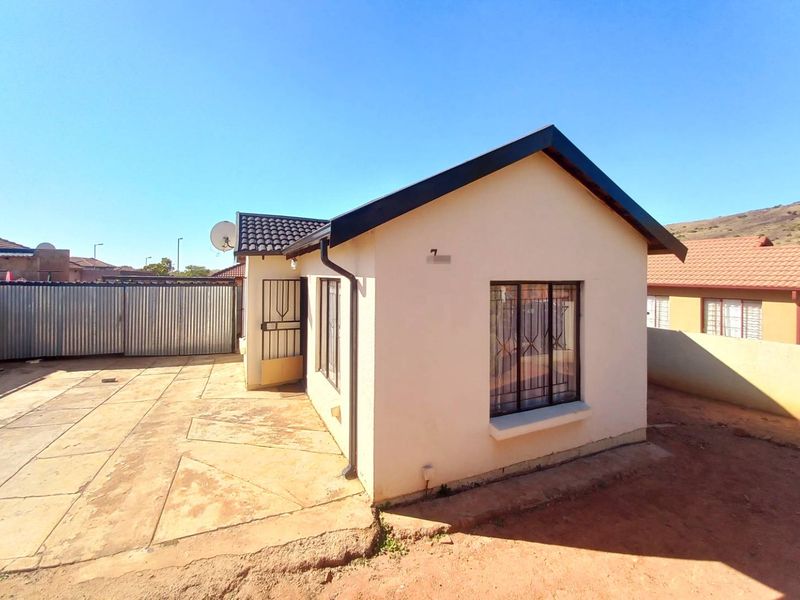 Three bedrooms house for sale - Photo 3