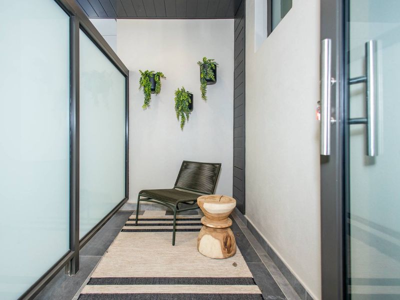 Luxury 3 bedroom furnished apartment - Photo 6