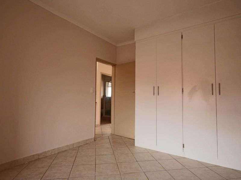 2 Bedroom Ground Floor Apartment. - Photo 9